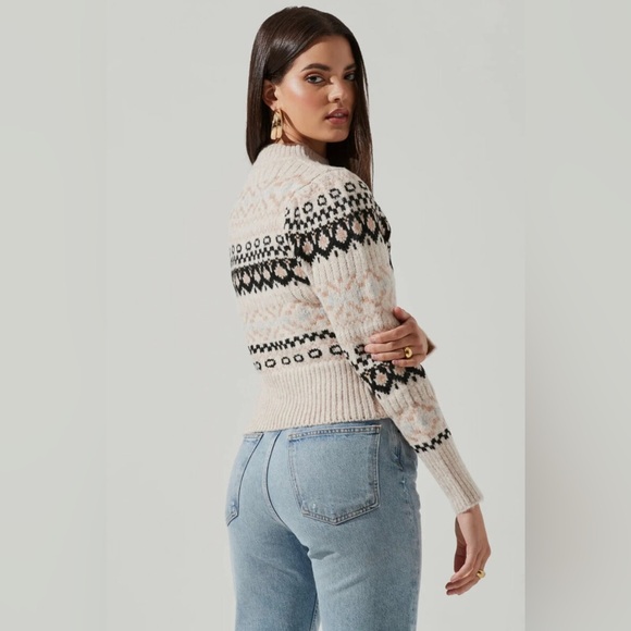 NWOT ASTR THE LABEL Maria Knit Sweater - Medium, Ivory/black/pink Fair Isle - Picture 2 of 10
